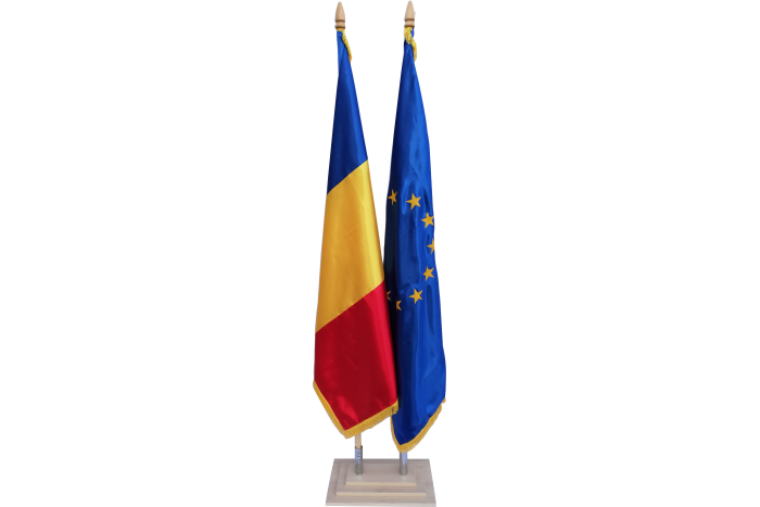 Steaguri Romania si UE protocol cu lanci in suport